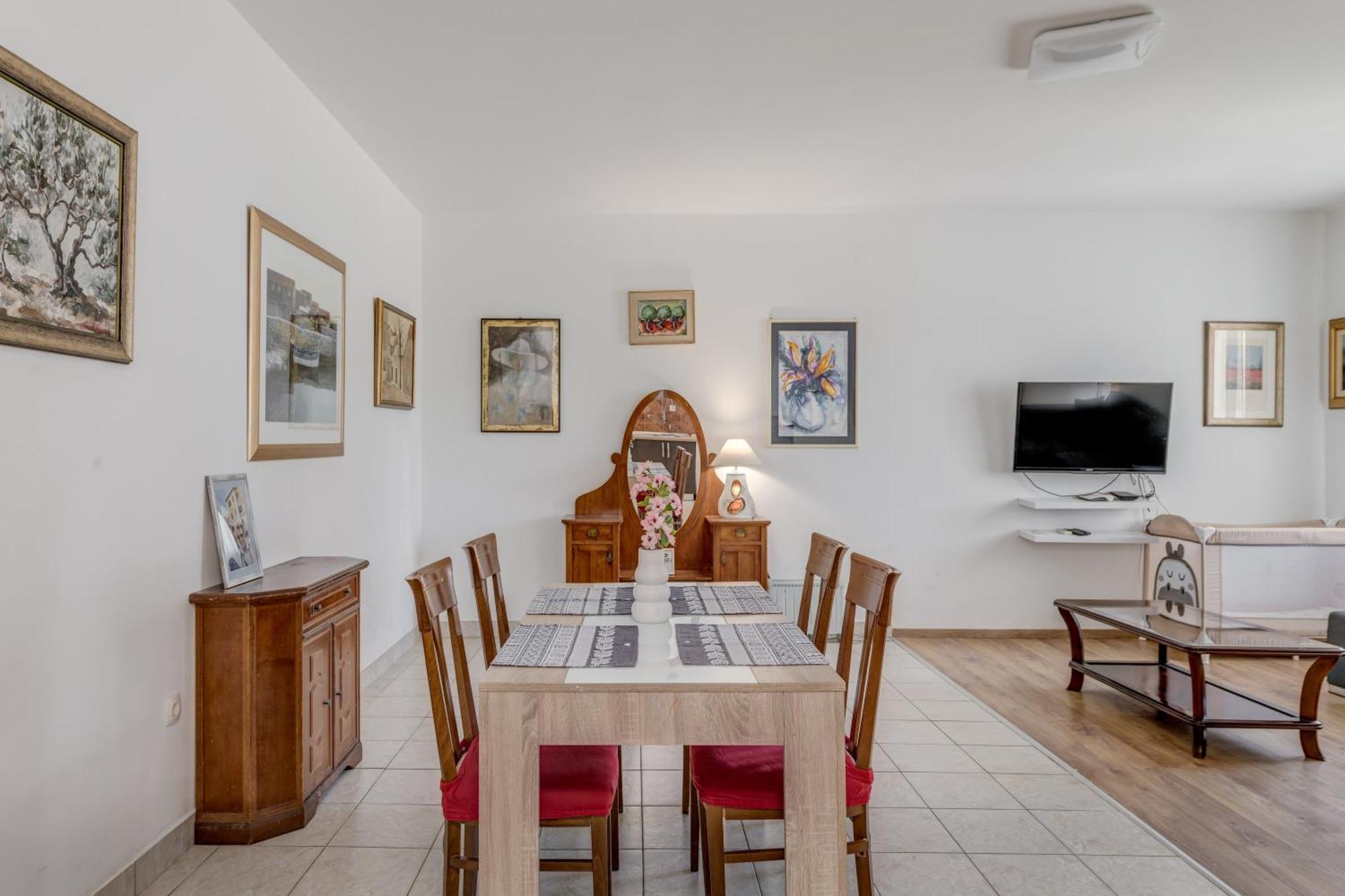 Beachfront Apartment Drazen, With Garden And Parking Split Exterior foto